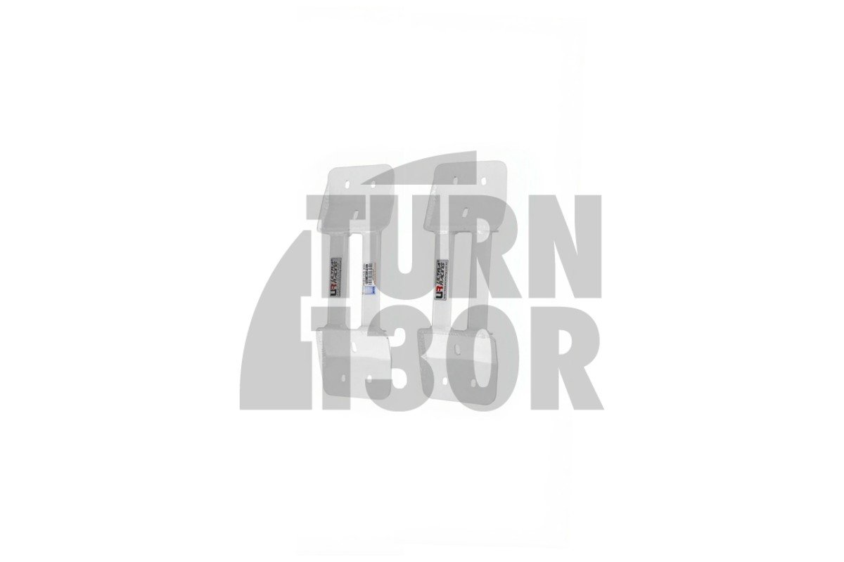 Ultra Racing Mid Lower Bar BMW M3 E46 Ultra Racing Mid Lower Bar BMW M3 E46