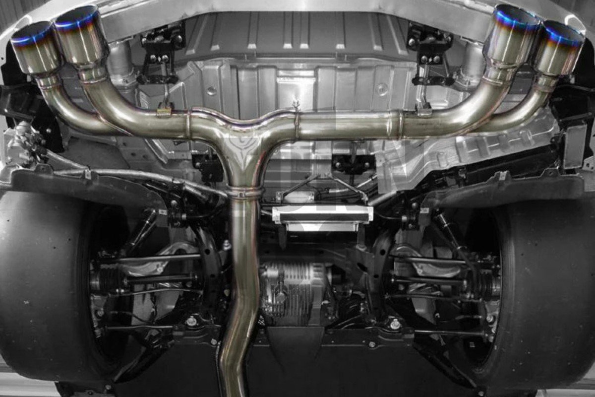 HKS Racing Muffler Catback Nissan R35 GTR HKS Racing Muffler Catback Nissan R35 GTR