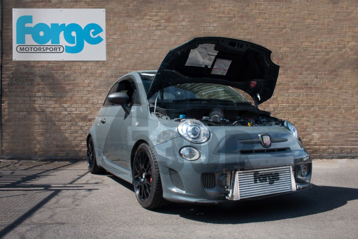 Forge Motorsport Intercooler Kit Fiat 500 / 595 Abarth Forge Motorsport Intercooler Kit Fiat 500 / 595 Abarth