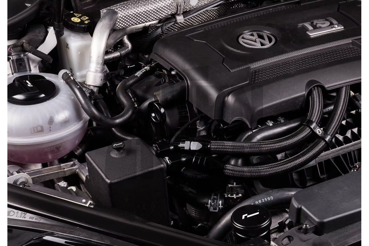 Aluminium Oil Cap for S3 8Y / Golf 8 GTI / Golf 8 R / Octavia NX 2.0 TSI EA888.4 Racingline