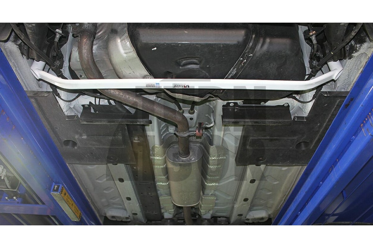 Ultra Racing Rear Lower Bar Abarth 595 / 695 Ultra Racing Rear Lower Bar Abarth 595 / 695