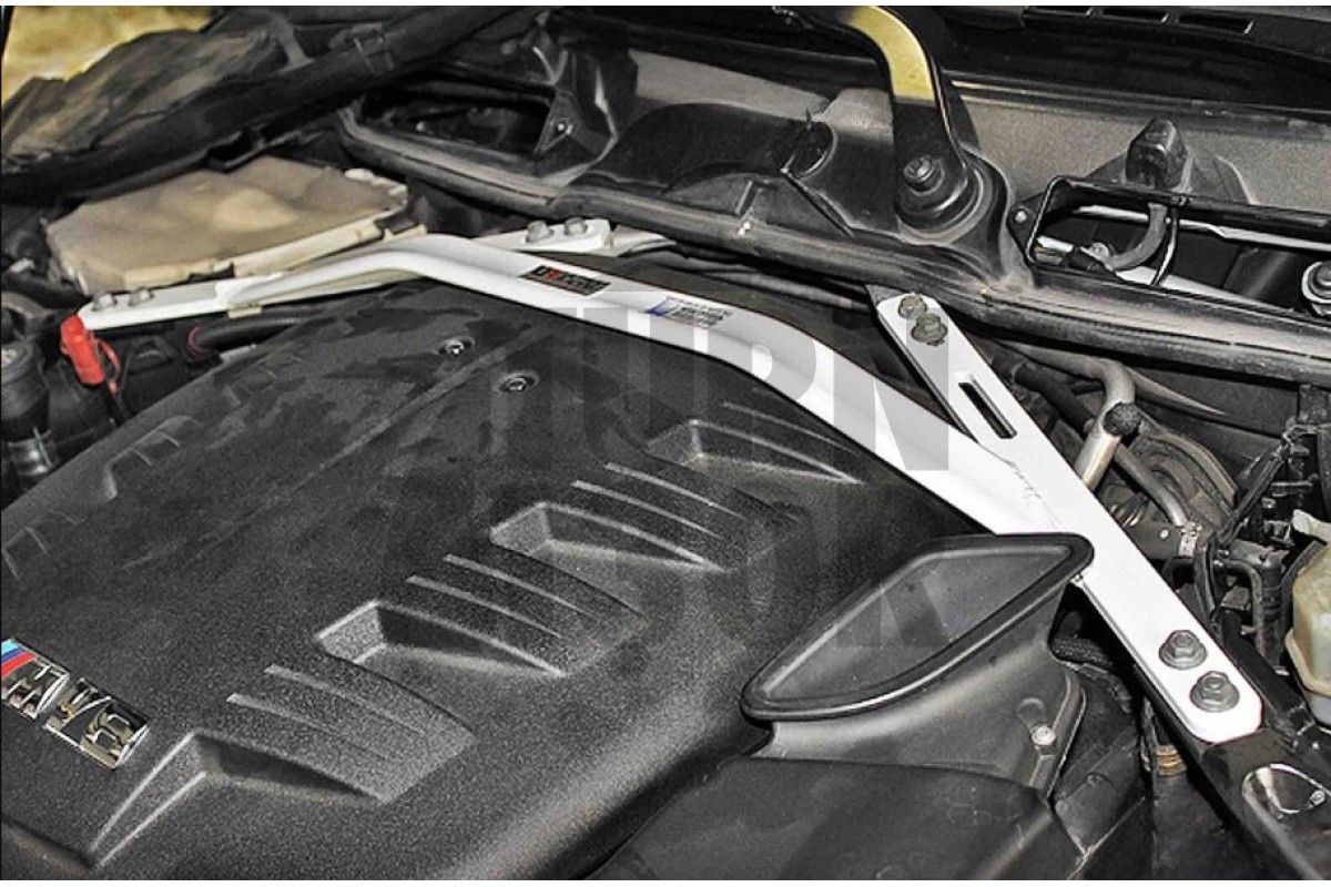 Ultra Racing Front Upper Strut Brace BMW M3 E92 Ultra Racing Front Upper Strut Brace BMW M3 E92