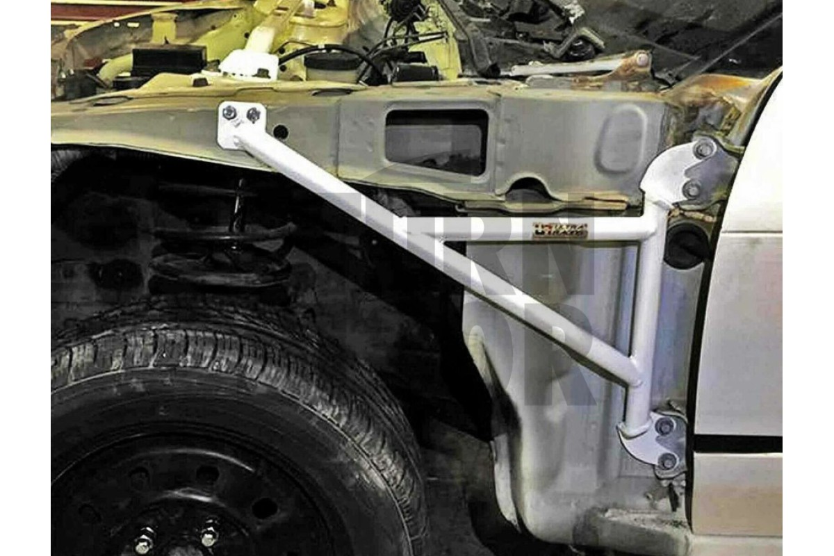 Ultra Racing Fender Bars Nissan 200sx S13 Ultra Racing Fender Bars Nissan 200sx S13