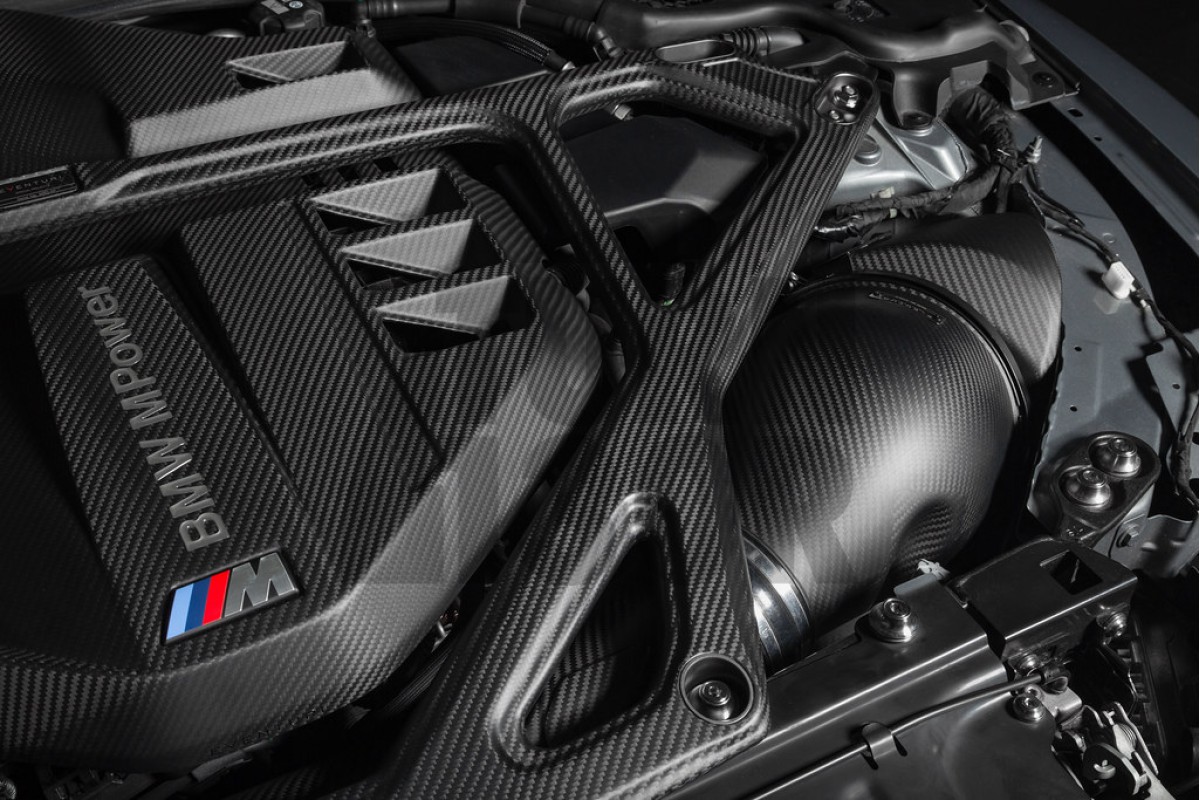 Eventuri Carbon Fiber Front Upper Strut Brace for BMW M2 G78 - M3 G80 - M4 G8x Eventuri Carbon Fiber Front Upper Strut Brace for BMW M2 G78 - M3 G80 - M4 G8x