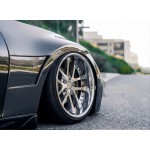 Seibon +10mm Carbon Fiber Front Fenders for Nissan 350Z
