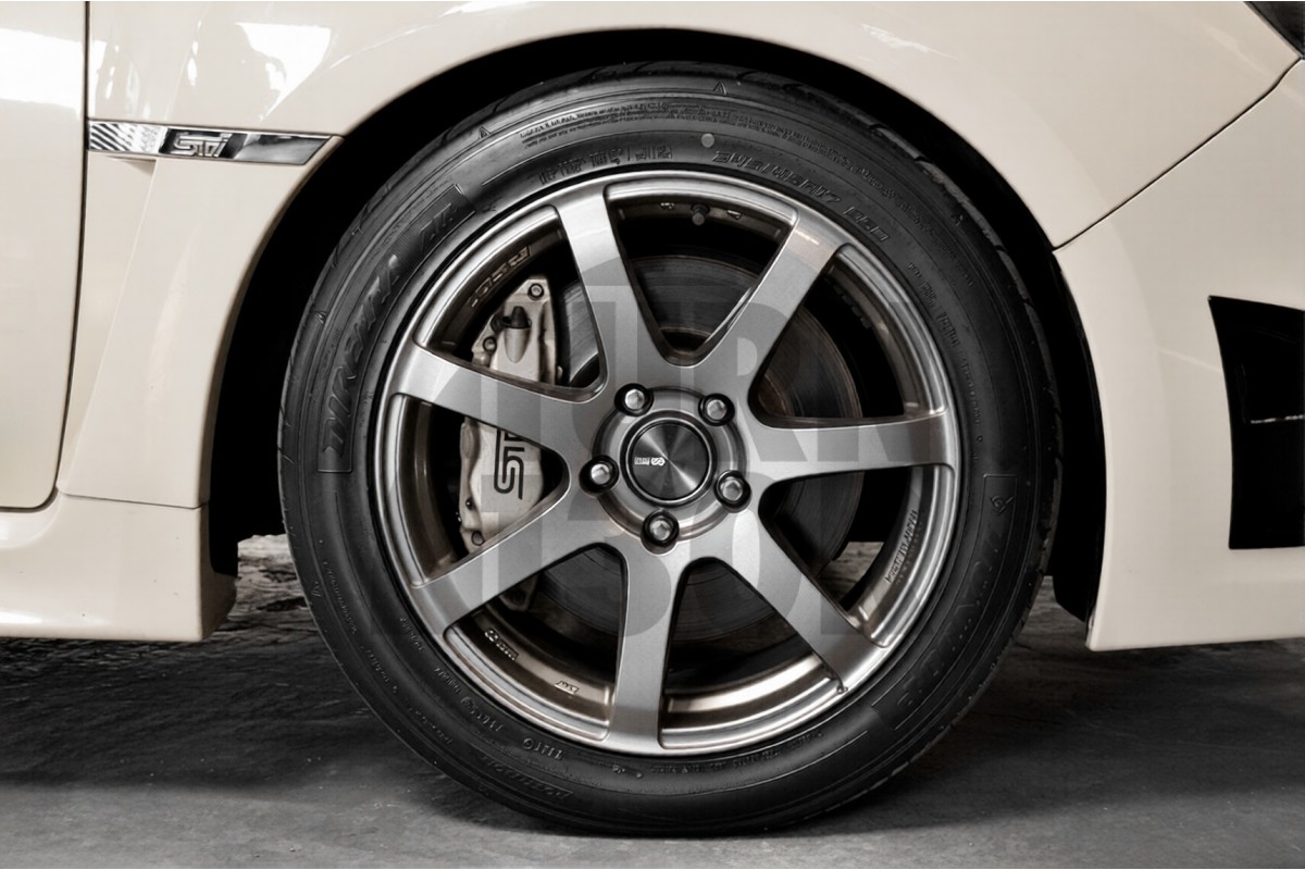 Enkei PF07 Wheel 17x7.5 - 5x100 ET45 in Dark Silver Enkei PF07 Wheel 17x7.5 - 5x100 ET45 in Dark Silver