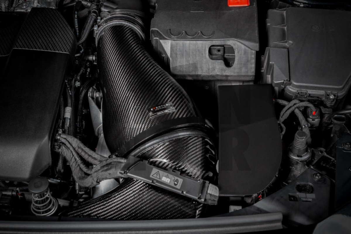 Eventuri Carbon Fiber Intake System for Mercedes A45 AMG W177 / CLA 45 C118 Eventuri Carbon Fiber Intake System for Mercedes A45 AMG W177 / CLA 45 C118
