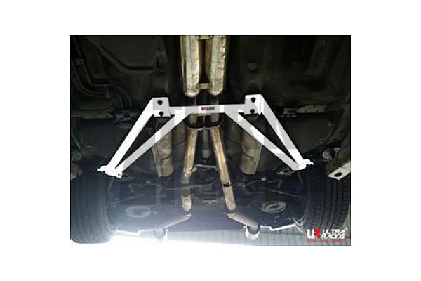 Ultra Racing 4 Points Rear Lower Member Brace Nissan 350Z 