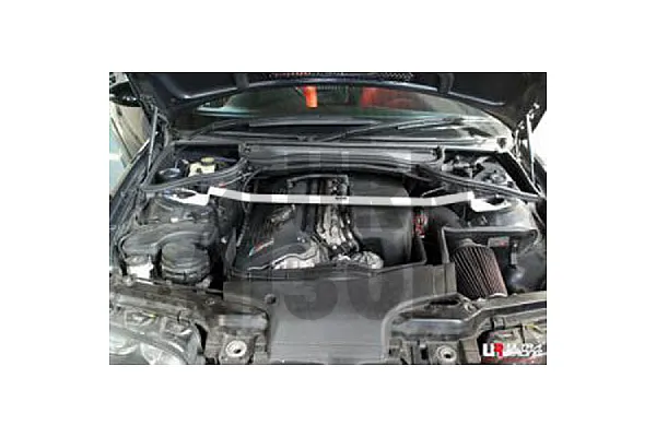 Ultra Racing Front Upper Strut Brace BMW M3 E46 