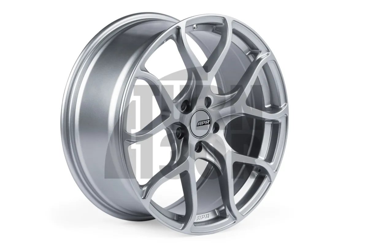 A01 Flow Formed Kolo 19 x 8.5 ET45 Gunmetal, Črna ali Srebrna APR