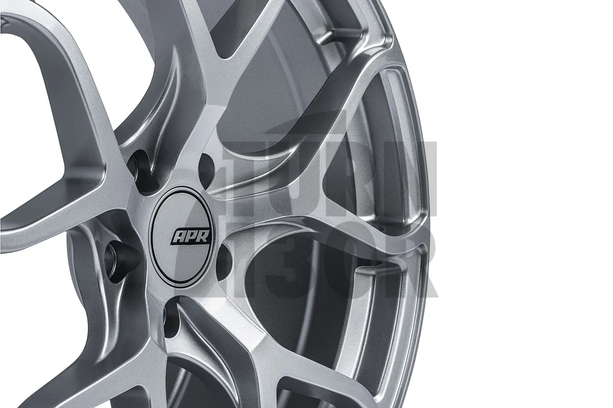 A01 Flow Formed Kolo 19 x 8.5 ET45 Gunmetal, Črna ali Srebrna APR